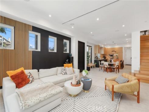 620 Huntington Street, Huntington Beach, CA