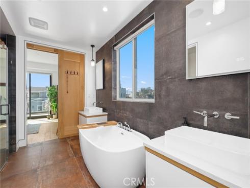 620 Huntington Street, Huntington Beach, CA