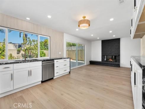 21692 Seaside Lane, Huntington Beach, CA