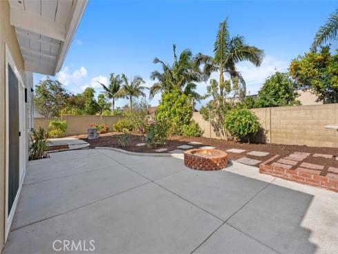 21692 Seaside Lane, Huntington Beach, CA