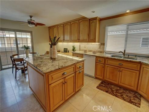 7825 Seaglen Drive, Huntington Beach, CA