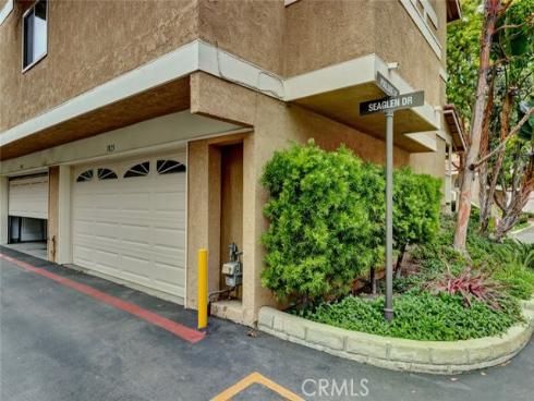 7825 Seaglen Drive, Huntington Beach, CA