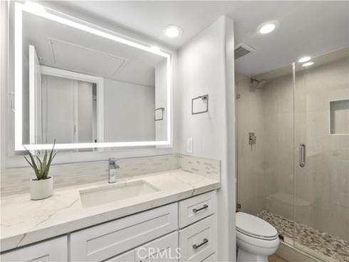 1200 Pacific Coast 114 , Huntington Beach, CA