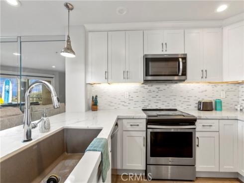 1200 Pacific Coast 114 , Huntington Beach, CA