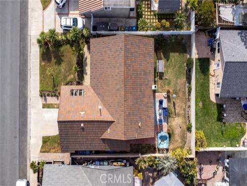 21041 Strathmoor Lane, Huntington Beach, CA