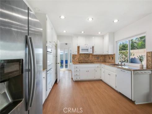 21041 Strathmoor Lane, Huntington Beach, CA