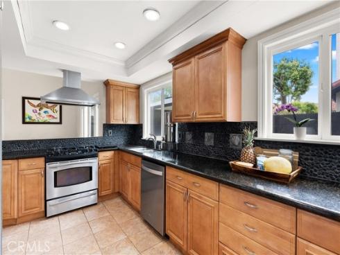 510 Oceanhill Drive, Huntington Beach, CA