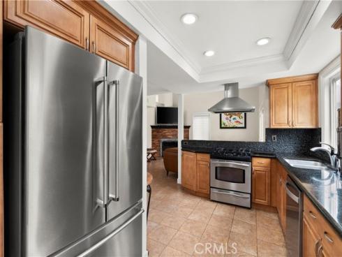 510 Oceanhill Drive, Huntington Beach, CA