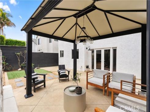 510 Oceanhill Drive, Huntington Beach, CA