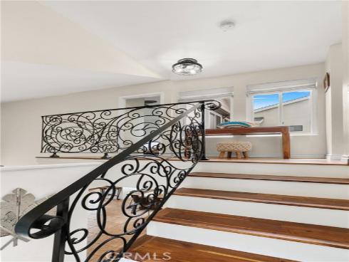 510 Oceanhill Drive, Huntington Beach, CA