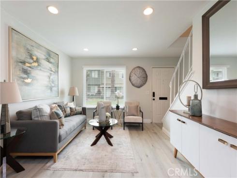 19847 Coventry Lane, Huntington Beach, CA