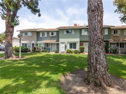 19847 Coventry Lane, Huntington Beach, CA