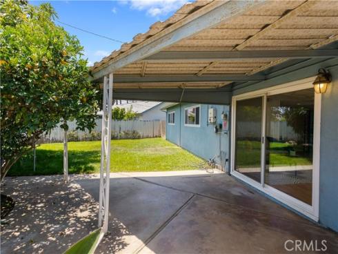 10402 Oronsay Circle, Huntington Beach, CA