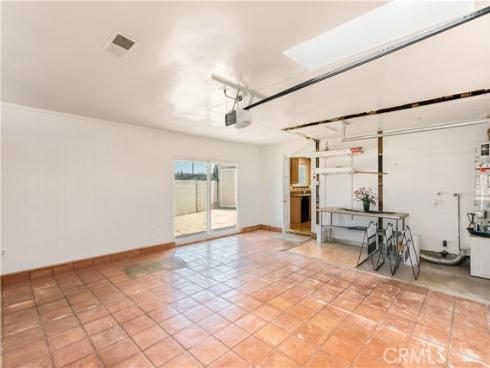 10402 Oronsay Circle, Huntington Beach, CA