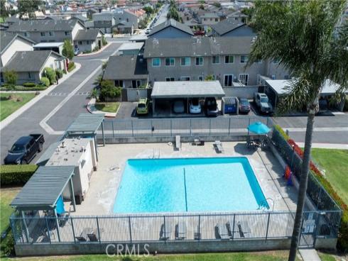 4734 Cielo 137 Drive, Huntington Beach, CA