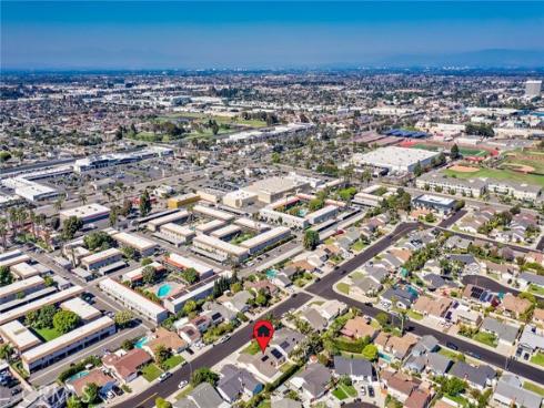 6772 Rook Drive, Huntington Beach, CA