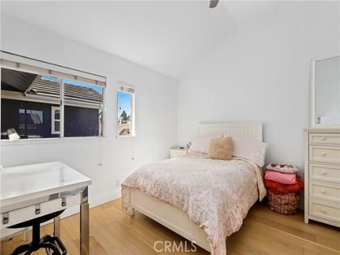 1916 Pine Street, Huntington Beach, CA