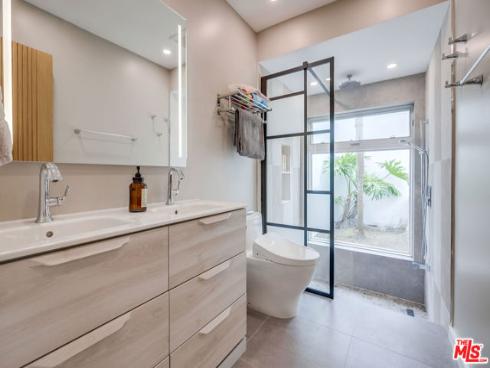 20281 Bancroft Circle, Huntington Beach, CA