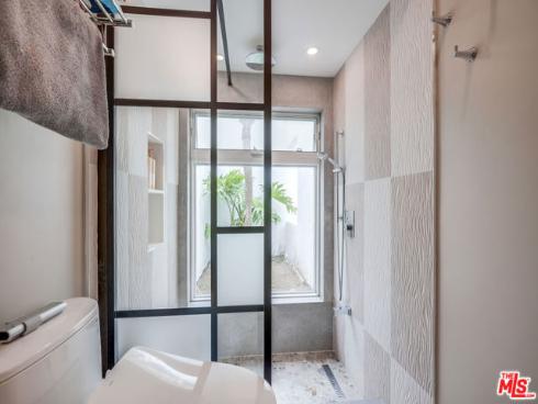 20281 Bancroft Circle, Huntington Beach, CA