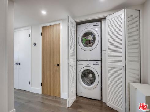 20281 Bancroft Circle, Huntington Beach, CA