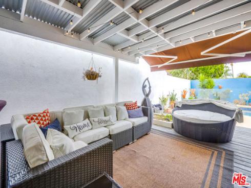 20281 Bancroft Circle, Huntington Beach, CA