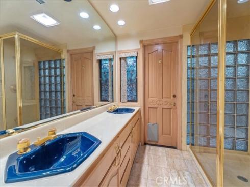 4062 Figaro Circle, Huntington Beach, CA