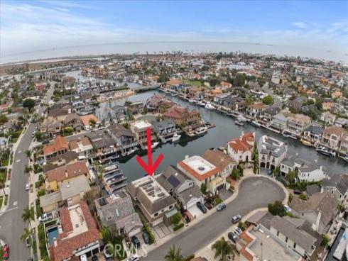 4062 Figaro Circle, Huntington Beach, CA