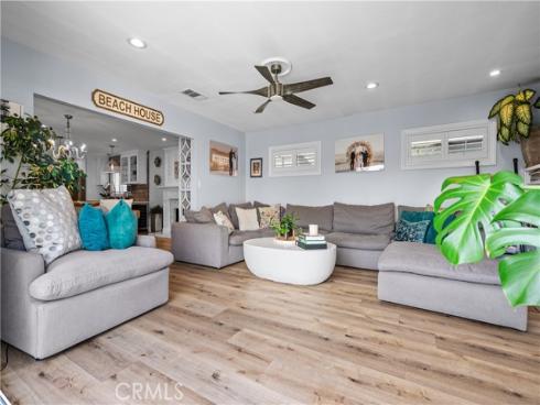 20672 Kelvin Lane, Huntington Beach, CA