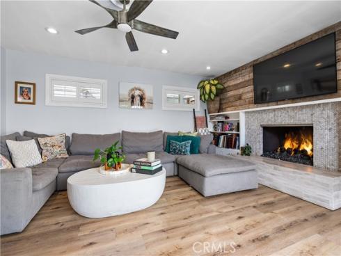 20672 Kelvin Lane, Huntington Beach, CA