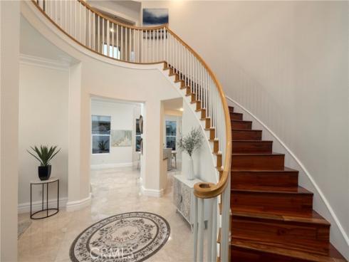 19084 Redford Lane, Huntington Beach, CA