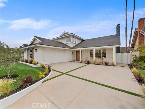10132 Cynthia Drive, Huntington Beach, CA