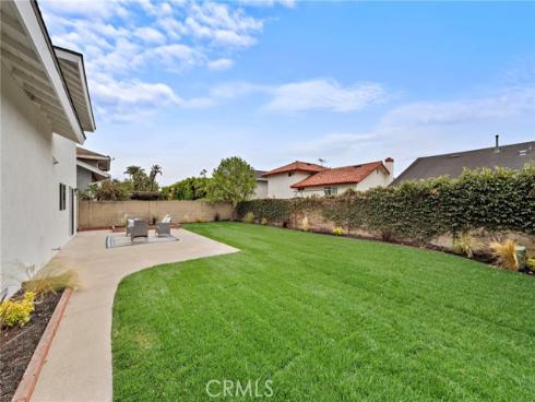 10132 Cynthia Drive, Huntington Beach, CA