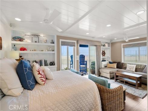 711 Pacific Coast 109 , Huntington Beach, CA