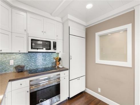 711 Pacific Coast 109 , Huntington Beach, CA