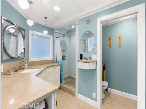 711 Pacific Coast 109 , Huntington Beach, CA