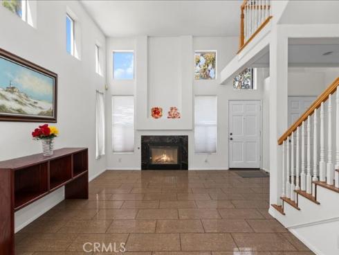 19025 Windridge Lane, Huntington Beach, CA