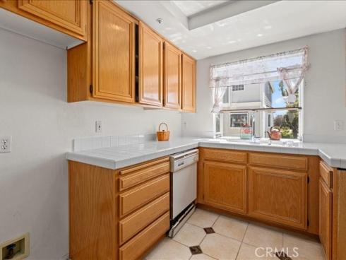 19025 Windridge Lane, Huntington Beach, CA