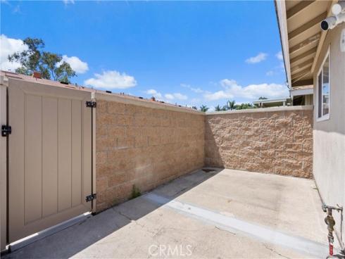 19860  Claremont   Lane, Huntington Beach, CA