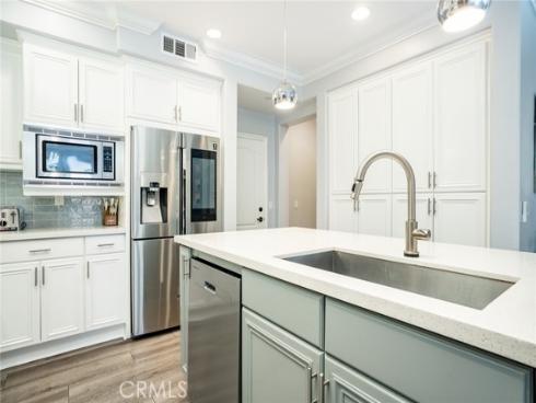 7294 Arcadia Drive, Huntington Beach, CA