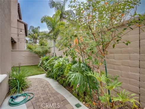 7294 Arcadia Drive, Huntington Beach, CA