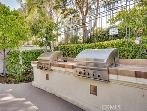 7294 Arcadia Drive, Huntington Beach, CA