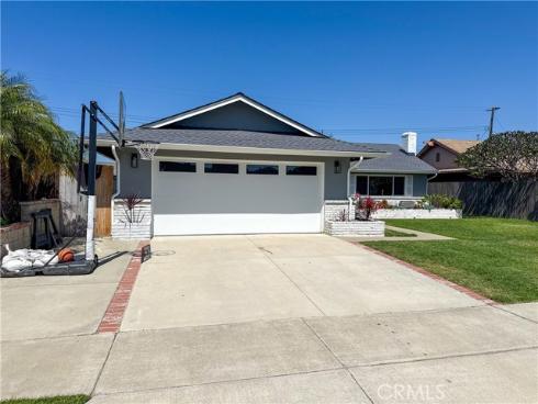 14891 Quill Circle, Huntington Beach, CA