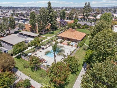 6600 Warner 144 Avenue, Huntington Beach, CA