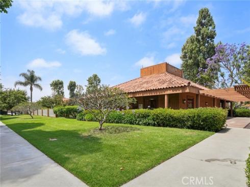 6600 Warner 144 Avenue, Huntington Beach, CA