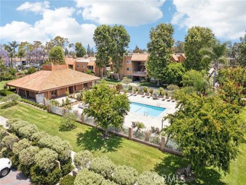 6600 Warner 144 Avenue, Huntington Beach, CA