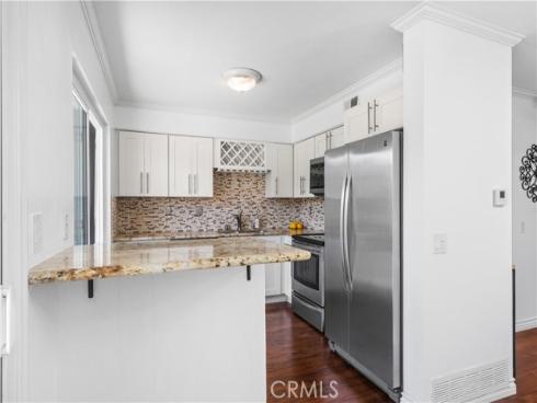 9705 Port Royal Circle, Huntington Beach, CA