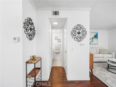 9705 Port Royal Circle, Huntington Beach, CA