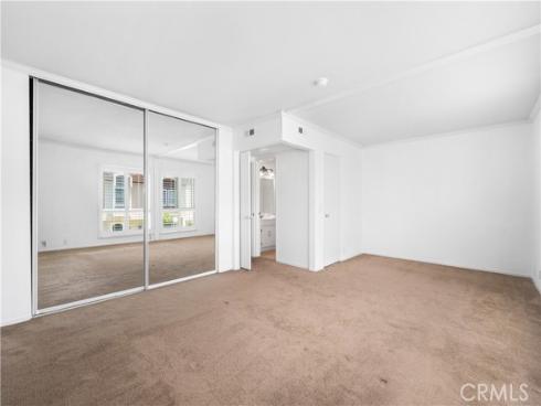 9705 Port Royal Circle, Huntington Beach, CA