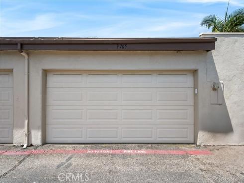 9705 Port Royal Circle, Huntington Beach, CA