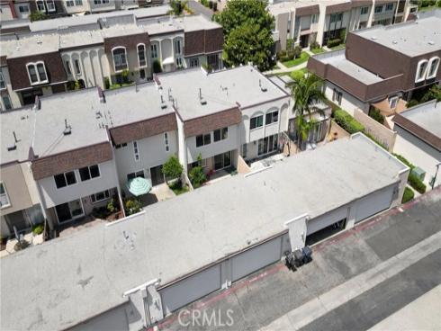 9705 Port Royal Circle, Huntington Beach, CA